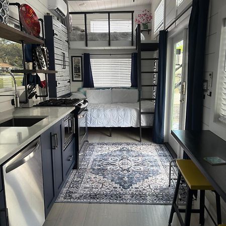 Pet Friendly, Modern Tiny House In Vibrant Clermont Exterior foto